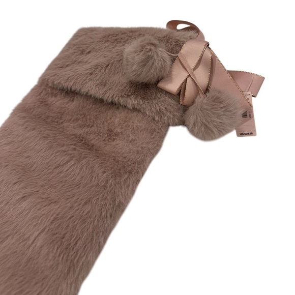 NWT Victoria’s Secret Dusty Pink Fuzzy Holiday Stocking - Picture 4 of 6